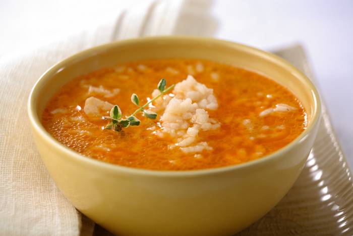 Sopa de pollo con arroz