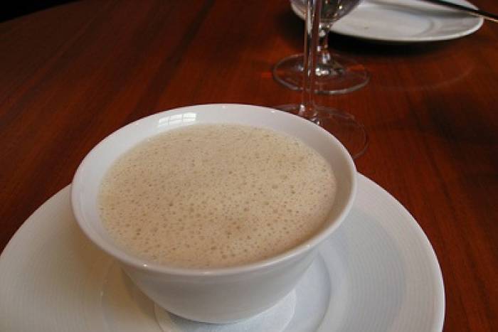 Salsa au vin blanc