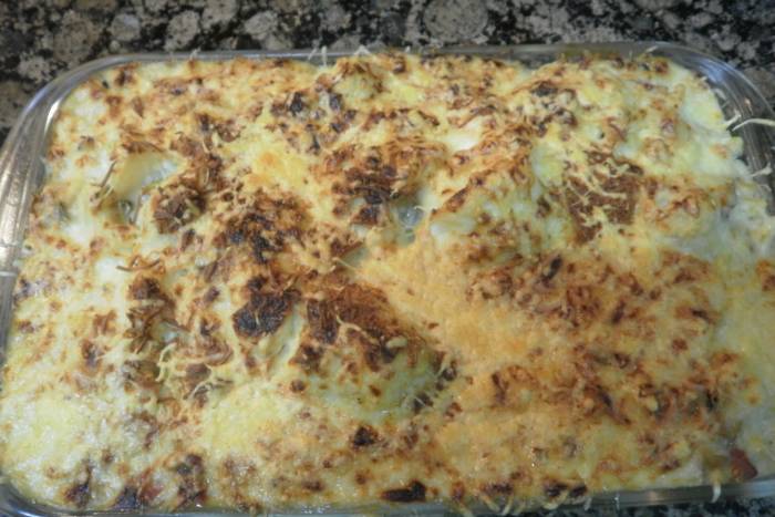 Coliflor con bechamel de champiñones y jamón